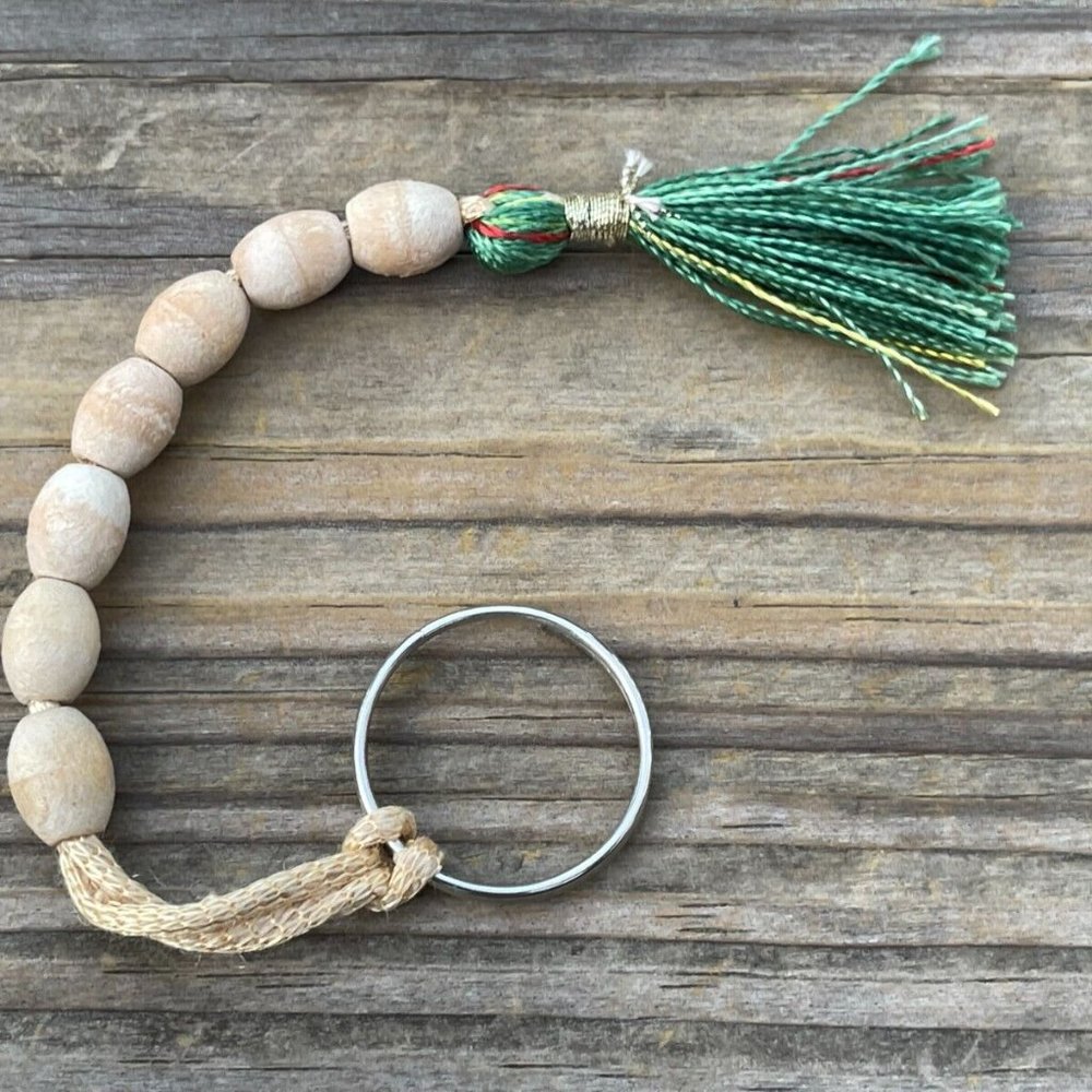 Handmade Keys Holder Real Wood Beads Keychain Key rings - Picture 3 of 5